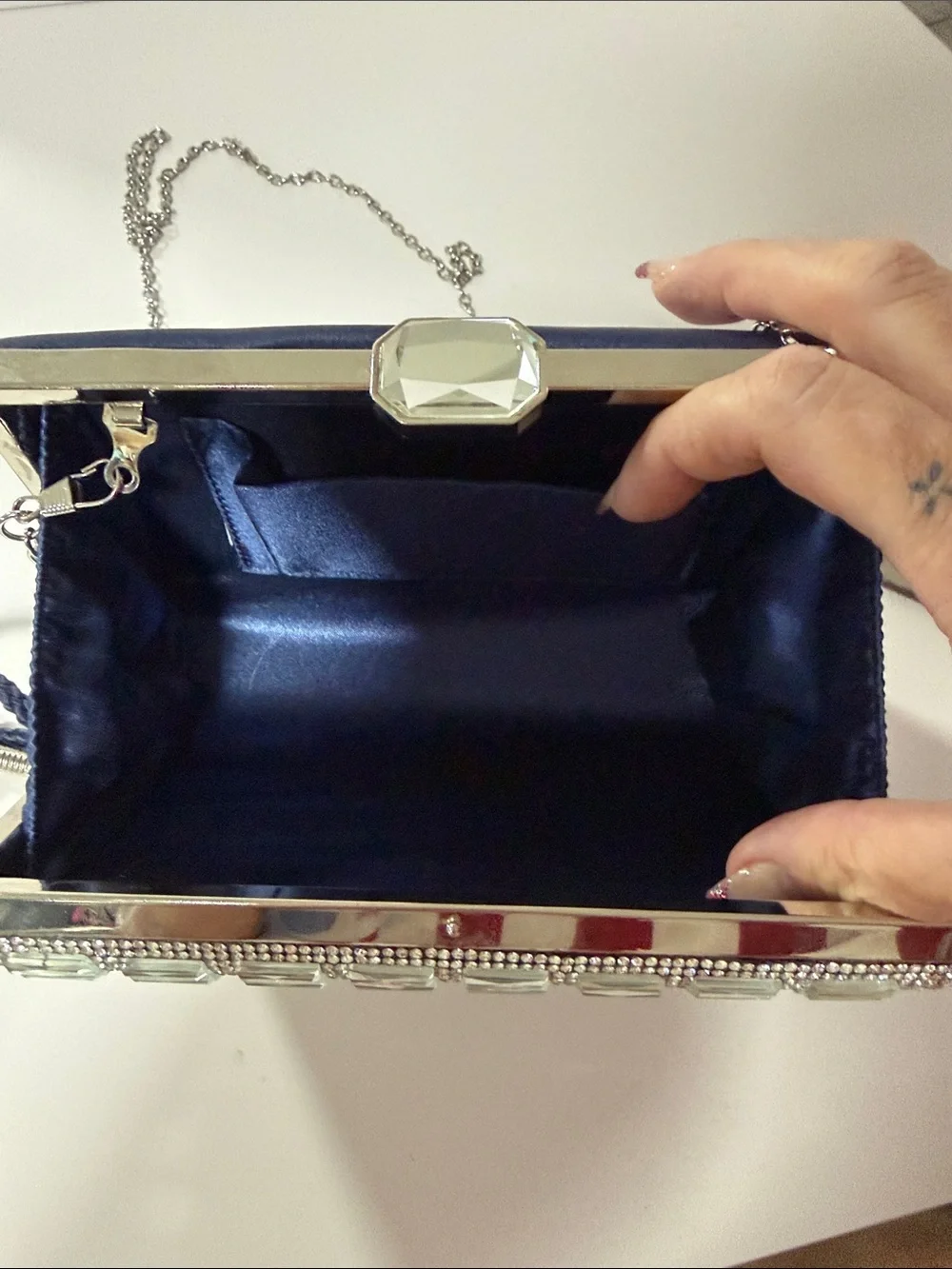 Source Unknown Silver Crystal-Striped Evening Clutch